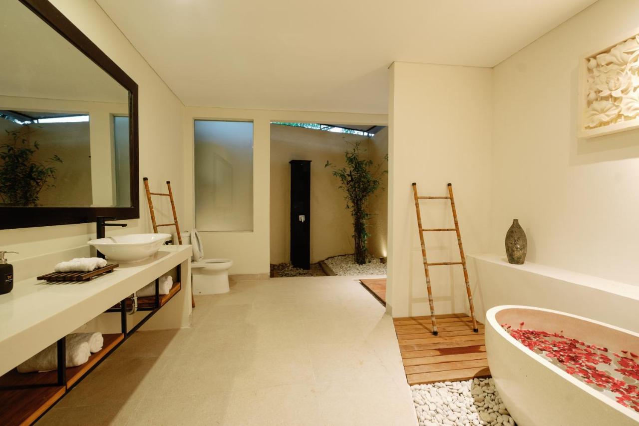 Maribel Villa Bali スミニャック エクステリア 写真