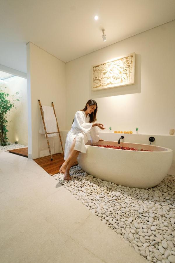 Maribel Villa Bali スミニャック エクステリア 写真