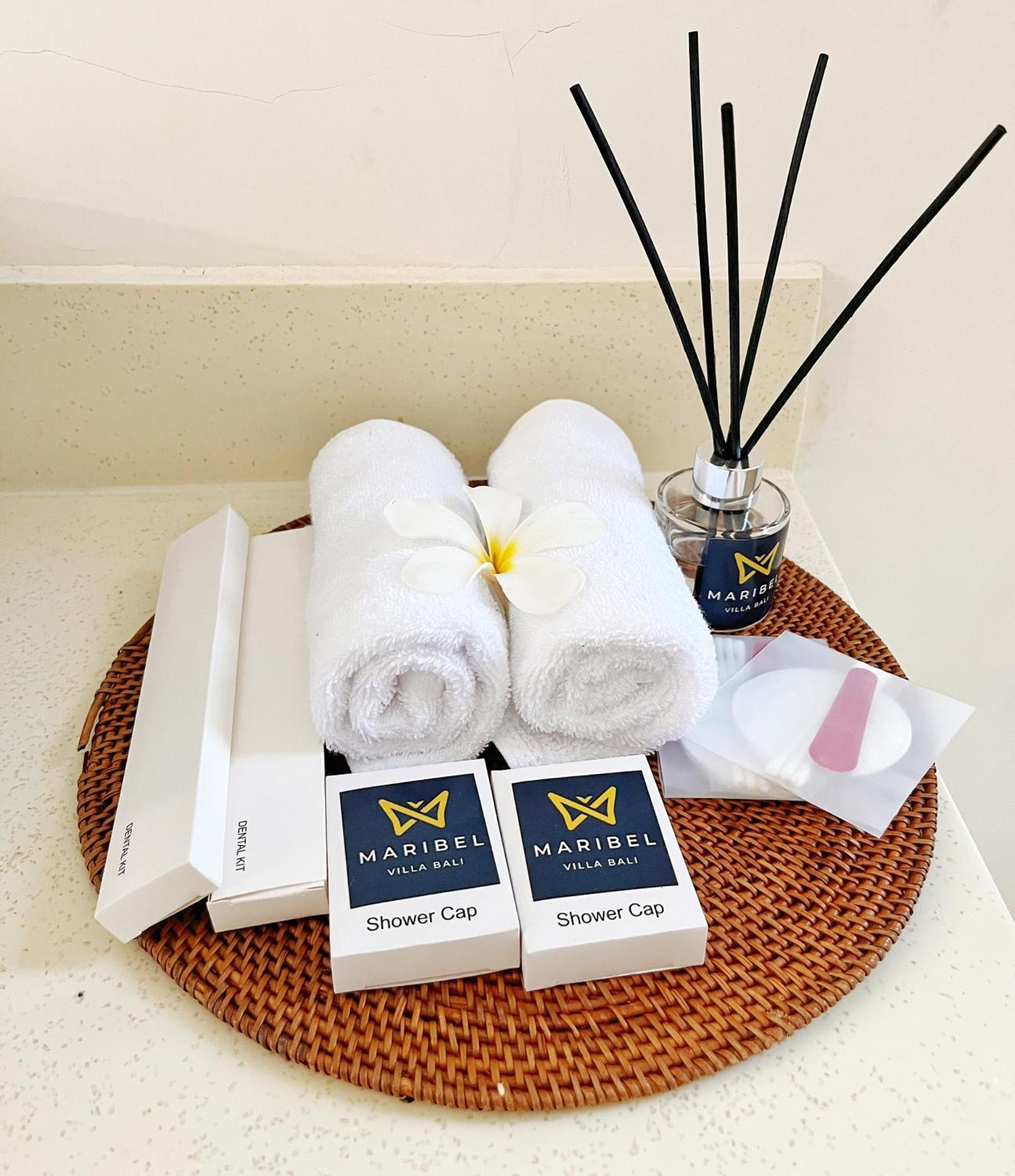 Maribel Villa Bali スミニャック エクステリア 写真